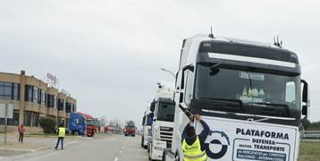 Protestas del sector del transporte en Zaragoza: los camiones protestan en las calles por décimo día